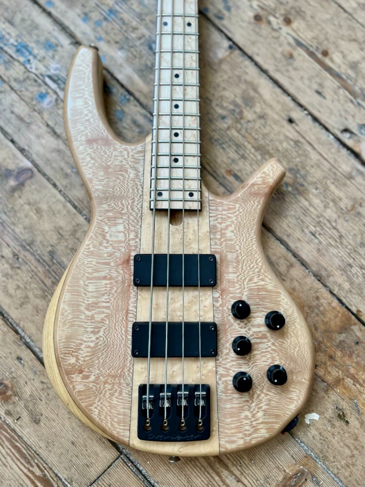 4 string custom overwater progress bass guitar